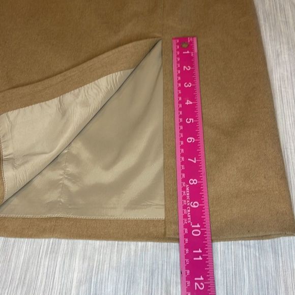 BANANA REPUBLIC FACTORY STORE camel color pencil wool blend skirt w/side… - Picture 2 of 7